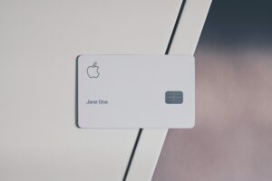 Read more about the article Apple Credit Card Hack – Obtaining an Apple Credit Card with a Soft Pull Credit Check