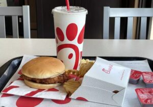 Read more about the article The Truth About the $10K Business Franchise with Chick-fil-A and Steak ‘n Shake