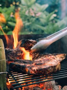 Read more about the article How to Make $2,500 a Month Part-Time as a Backyard Chef or Grill Master