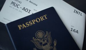 Read more about the article Apple Launches “Digital ID”: Scan Your Passport at Airport Readers Without a Real ID